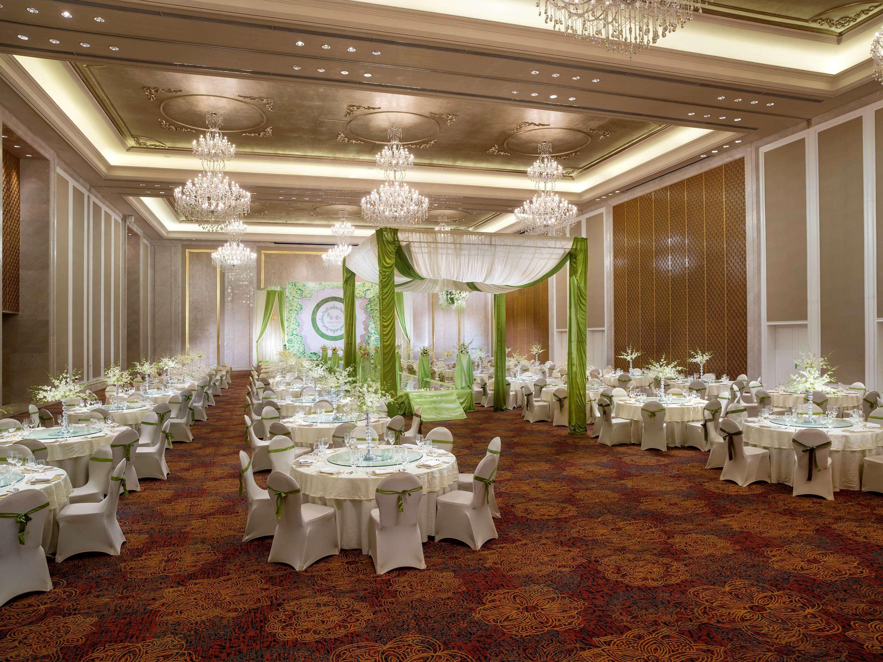 Sofitel Xining Hotel Exterior photo